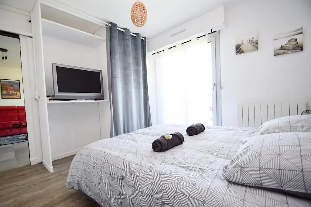 Appt 4 Pers A 400M Plage Avec Jardin 디나르 0*,  프랑스